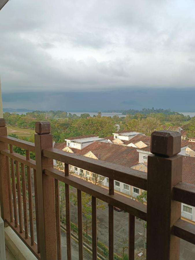 Sofea Inn Bukit Merah - Suria A7733 Kampong Selemat Экстерьер фото