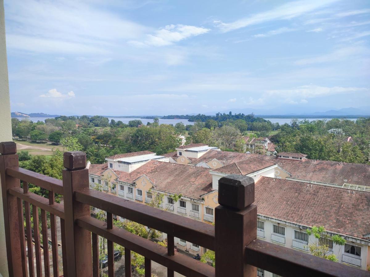 Sofea Inn Bukit Merah - Suria A7733 Kampong Selemat Экстерьер фото