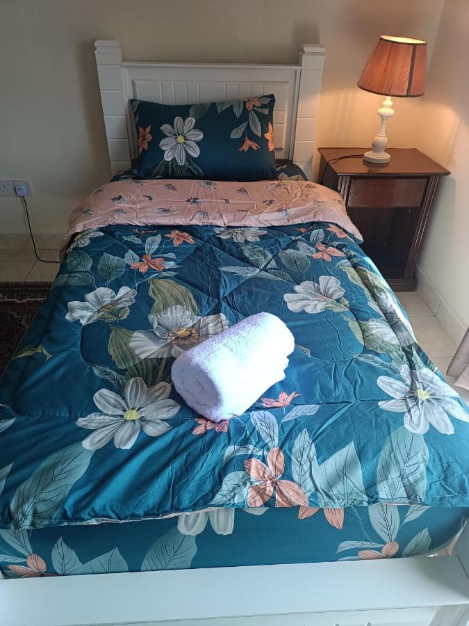 Sofea Inn Bukit Merah - Suria A7733 Kampong Selemat Экстерьер фото