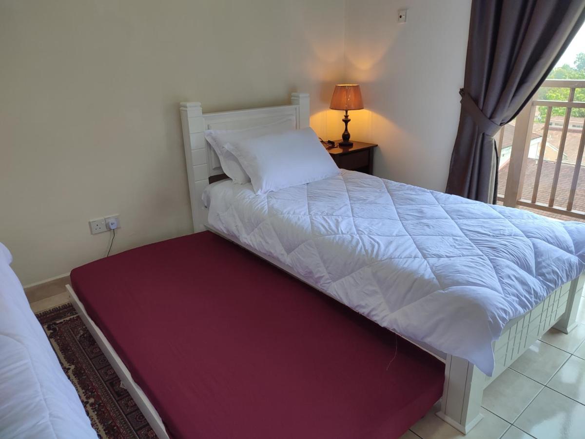 Sofea Inn Bukit Merah - Suria A7733 Kampong Selemat Экстерьер фото