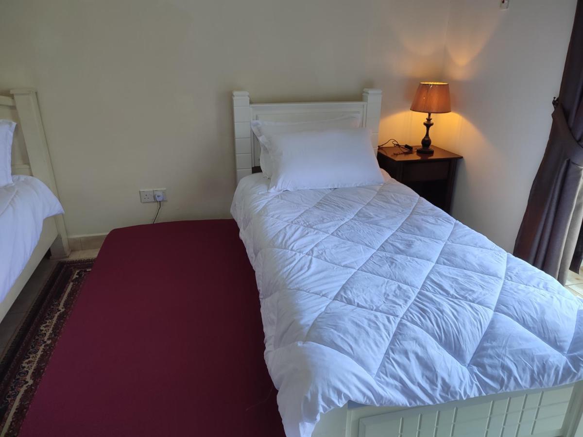 Sofea Inn Bukit Merah - Suria A7733 Kampong Selemat Экстерьер фото