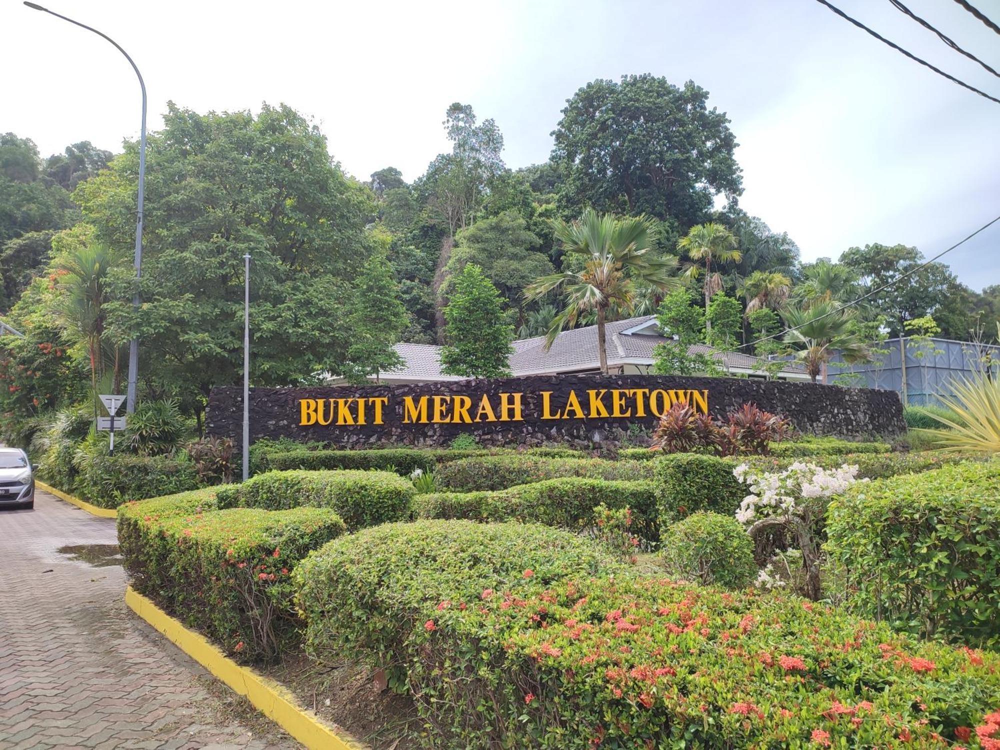 Sofea Inn Bukit Merah - Suria A7733 Kampong Selemat Экстерьер фото